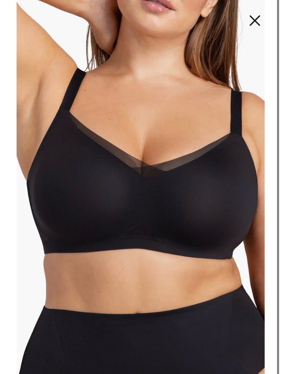 Honeylove Other - Honeylove Black Wireless Seamless Scoop Bra with Mesh Trim